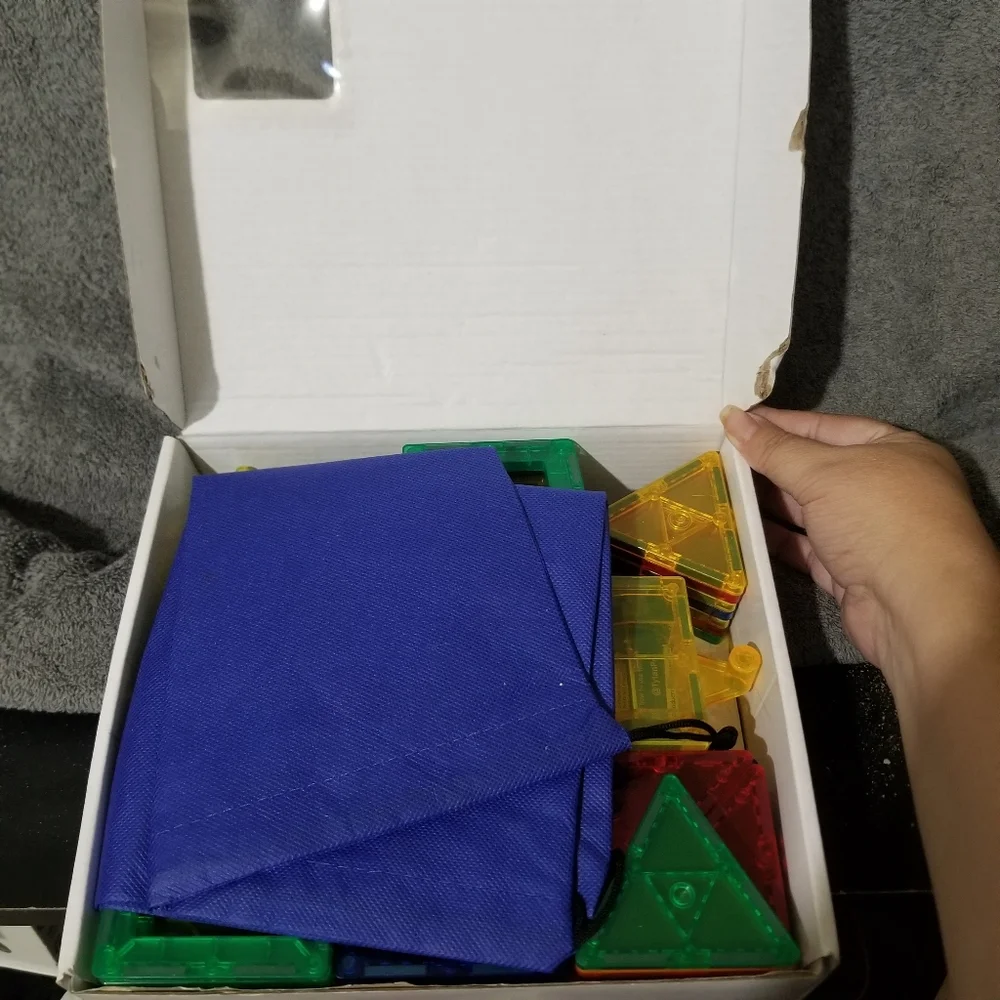 STEM Tiles Colorful Building Set - Picture 3 of 3